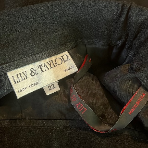 Vtg LILLY TAYLOR NY PARIS Size 22 Blazer Skirt Suit Wool Black Lined Timeless - Picture 10 of 16